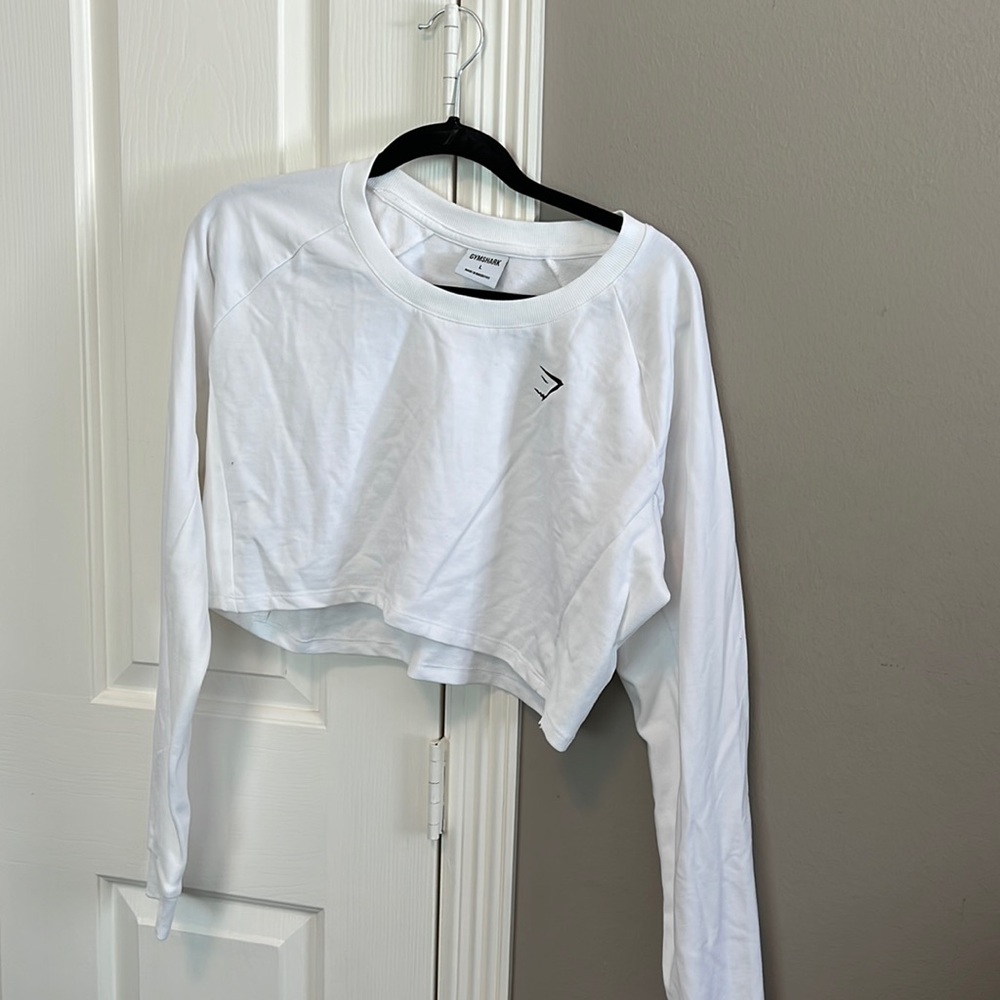 Gymshark white crop shirt
